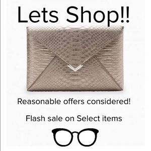 Flash sale on select items in closet!!!